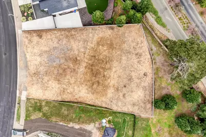 1990 W Bristlecone Court, Santa Rosa, CA 95403 - Photo 10