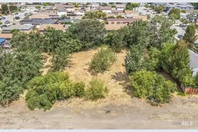 7843 Railroad Avenue, Newark, CA 94560 - Photo 1