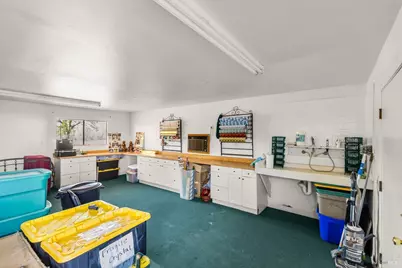 21623 Seven Lakes Road, Redding, CA 96003 - Photo 32