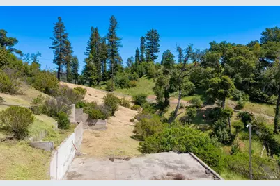 1058 Wikiup Drive, Santa Rosa, CA 95403 - Photo 14