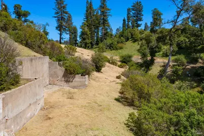 1058 Wikiup Drive, Santa Rosa, CA 95403 - Photo 16