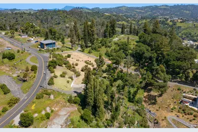 1058 Wikiup Drive, Santa Rosa, CA 95403 - Photo 10