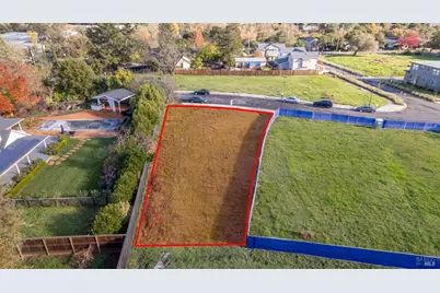 1081 Trentadue Way, Healdsburg, CA 95448 - Photo 2