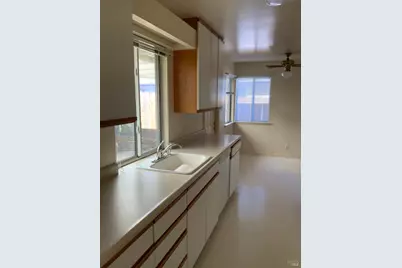 525 Minahen Street, Napa, CA 94559 - Photo 22