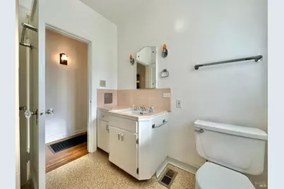 639 E 5th Street, Benicia, CA 94510 - Photo 36