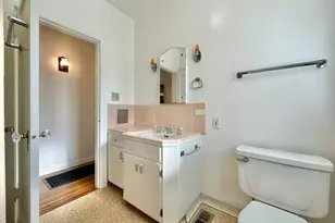 639 E 5th St, Benicia, CA 94510 - Photo 36