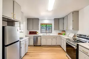 168 Ridgecrest Dr, Napa, CA 94558 - Photo 12