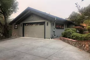 1026 Sunset Dr, Healdsburg, CA 95448 - Photo 2