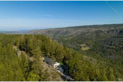 35350 Hwy 36E, Paynes Creek, CA 96075 - Photo 32