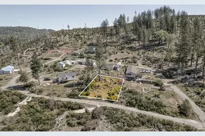 14928 Quail Drive, Cobb, CA 95426 - Photo 2