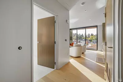 131 Sawmill Circle #203, Healdsburg, CA 95448 - Photo 6