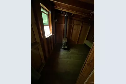 79005 Highway 271, Piercy, CA 95587 - Photo 22