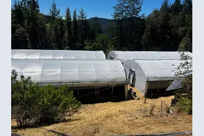 79005 Highway 271, Piercy, CA 95587 - Photo 12