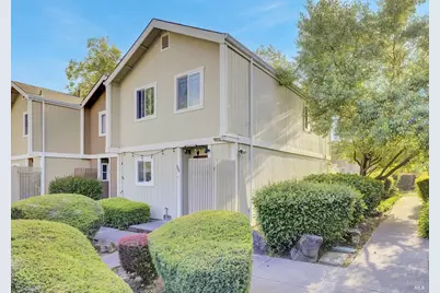566 Santa Alicia Drive, Rohnert Park, CA 94928 - Photo 1