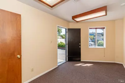 451 College Avenue, Santa Rosa, CA 95401 - Photo 18