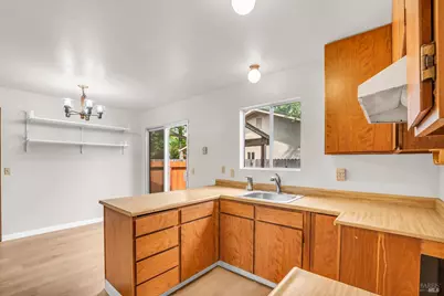 883 Arbor Avenue, Sonoma, CA 95476 - Photo 10
