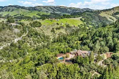 40 Los Pinos, Nicasio, CA 94946 - Photo 2