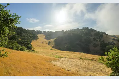 19539 Arrowhead Mountain Road, Sonoma, CA 95476 - Photo 4