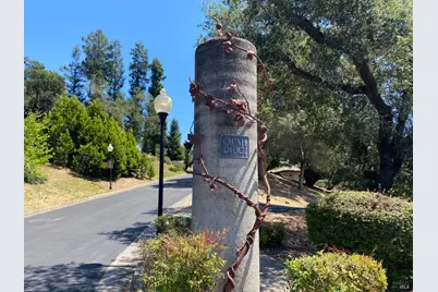 3829 Moss Hollow Court, Santa Rosa, CA 95404 - Photo 2