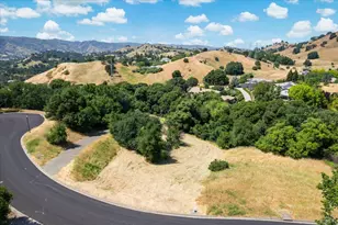 2018 Pinecrest Ct, Vacaville, CA 95688 - Photo 1