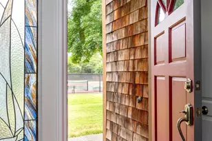 9211 Lakewood Dr, Windsor, CA 95492 - Photo 4