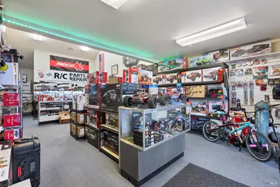 6650 Commerce Boulevard, Rohnert Park, CA 94928 - Photo 2