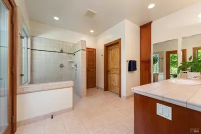 9981 W Dry Creek Road, Healdsburg, CA 95448 - Photo 26