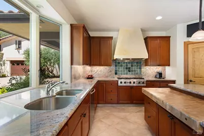 9981 W Dry Creek Road, Healdsburg, CA 95448 - Photo 16