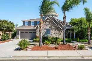 630 Purple Martin Dr, Vacaville, CA 95687 - Photo 2