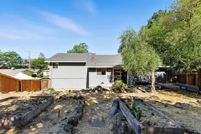 17641 Highland Boulevard, Sonoma, CA 95476 - Photo 12