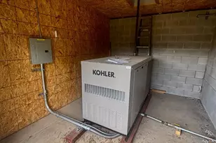 2371 McNab Ranch Rd, Ukiah, CA 95482 - Photo 50