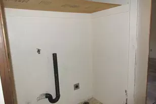 26901 Bear Dr, Willits, CA 95490 - Photo 16