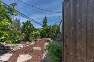 3120 Hermosa Dr, Napa, CA 94558 - Photo 32