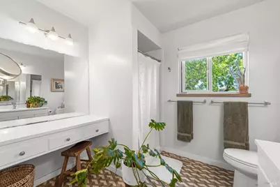 21800 River Road, Geyserville, CA 95441 - Photo 28