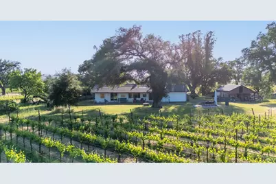 21800 River Road, Geyserville, CA 95441 - Photo 30
