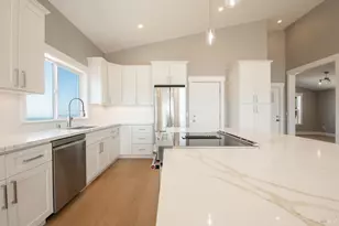 7100 Wildwood Mountain Rd, Santa Rosa, CA 95409 - Photo 12