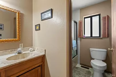 4901 Eastside Calpella Road, Ukiah, CA 95482 - Photo 18