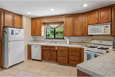 4901 Eastside Calpella Road, Ukiah, CA 95482 - Photo 10