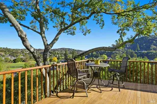 16 Burning Tree Dr, Novato, CA 94949 - Photo 4