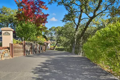 16 Burning Tree Drive, Novato, CA 94949 - Photo 6