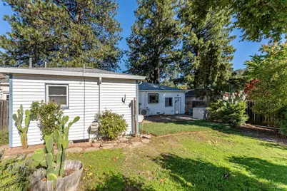 605 Jones Street, Ukiah, CA 95482 - Photo 18