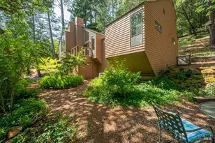 827 Wild Oak Dr, Santa Rosa, CA 95409 - Photo 1