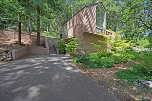 827 Wild Oak Dr, Santa Rosa, CA 95409 - Photo 2