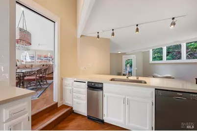 827 Wild Oak Drive, Santa Rosa, CA 95409 - Photo 14