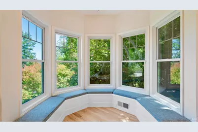 1362 Manzanita Court, Santa Rosa, CA 95404 - Photo 8