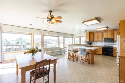 1289 Duhig Road, Napa, CA 94559 - Photo 16