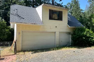 9826 Meadow Dr, Cobb, CA 95426 - Photo 24