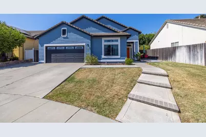255 Schooner Ridge Court, Dixon, CA 95620 - Photo 4