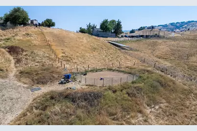 4043 Norman Court, Vacaville, CA 95688 - Photo 40