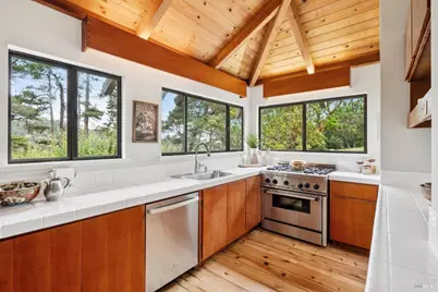 10 Miwok Way, Inverness, CA 94937 - Photo 32